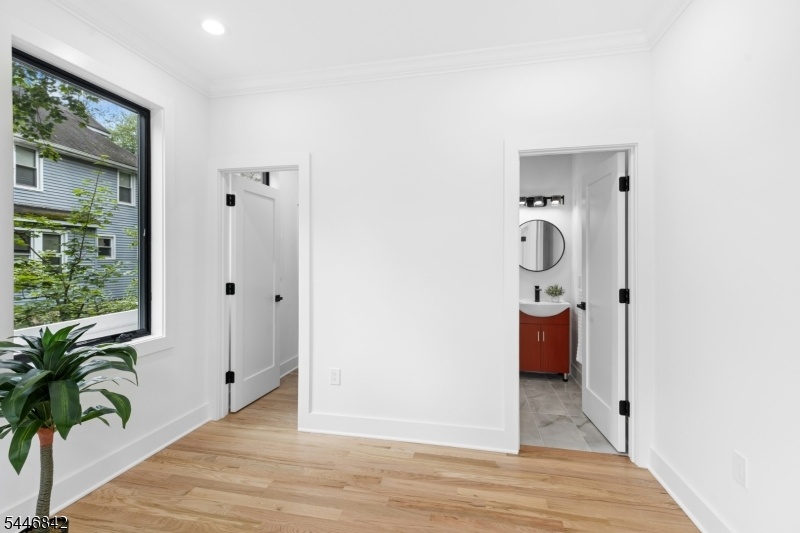 office/bedroom