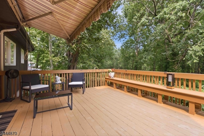 deck