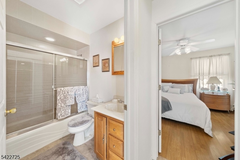 Picture of Listing