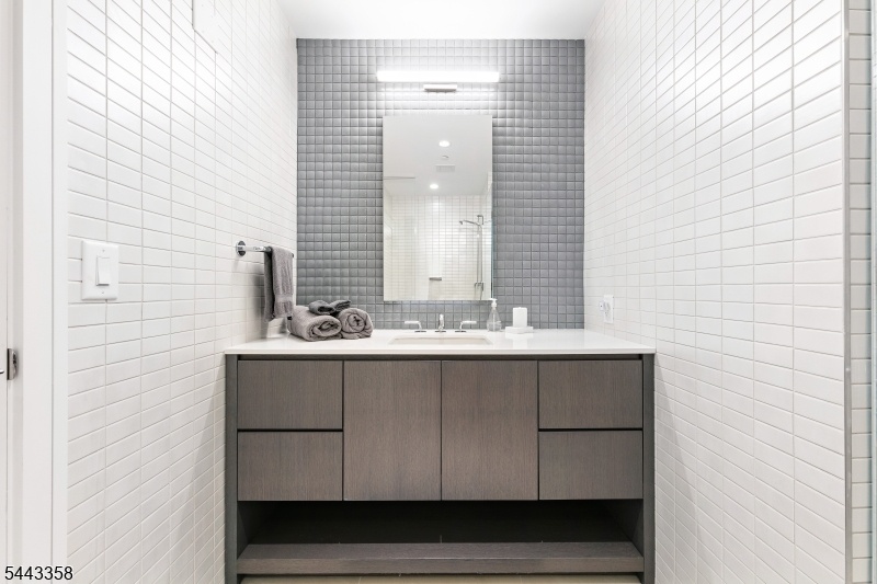 2 bath