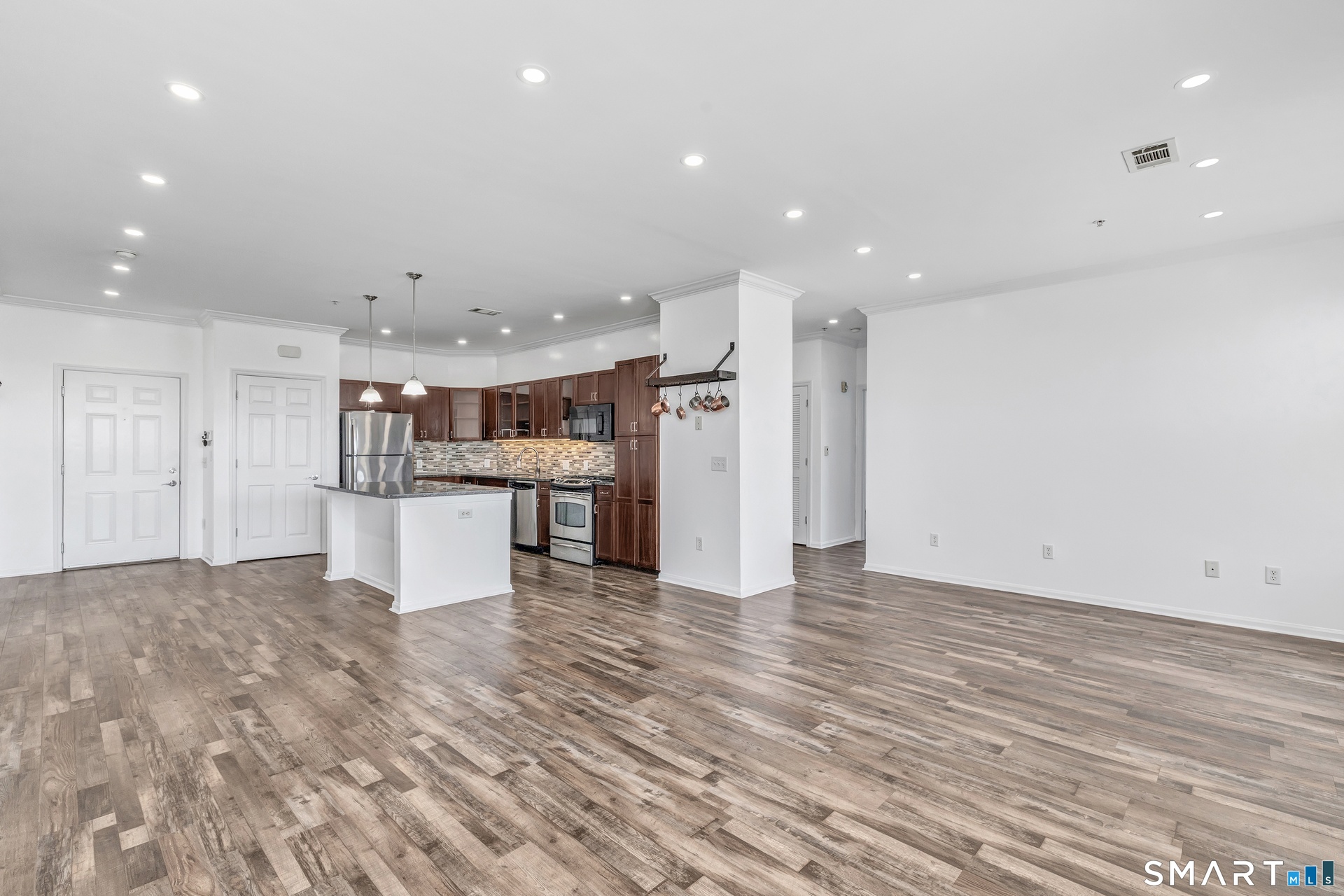 Island Kitchen