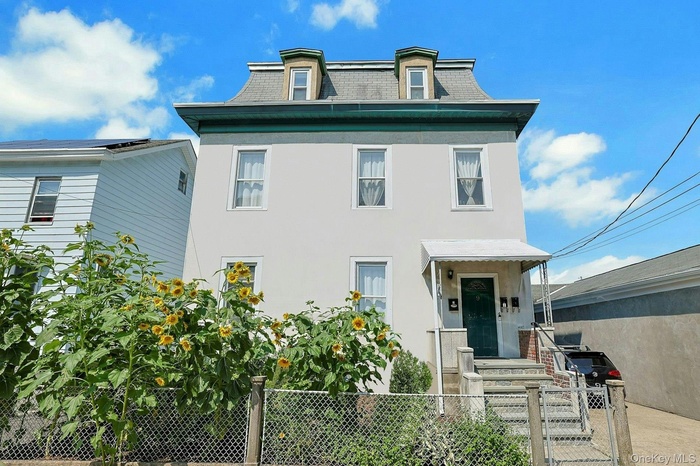 Grand and spacious... welcome to 9 Irving Place, Sleepy Hollow!