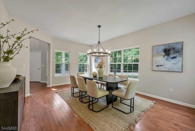 DINING ROOM VIEW