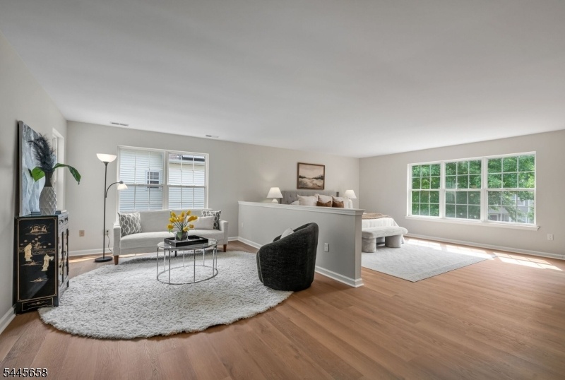 PRIMARY BEDROOM SUITE