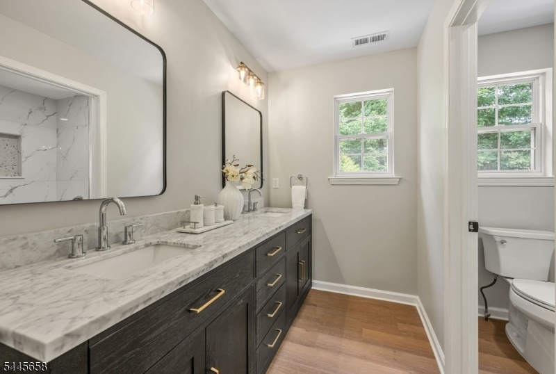 MAIN BATH