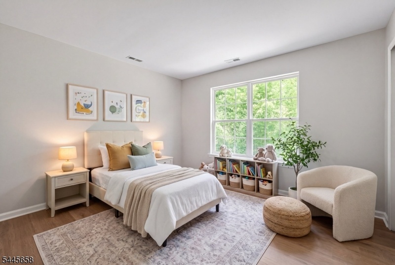 BEDROOM #4