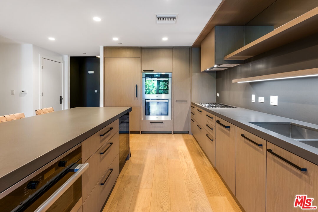 All Miele appliances adorn the