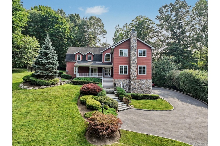 A stately home with a charming country feel!
