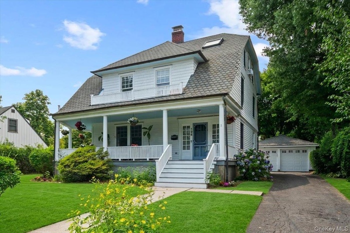 Welcome to 126 Greenridge Ave in The Highlands~