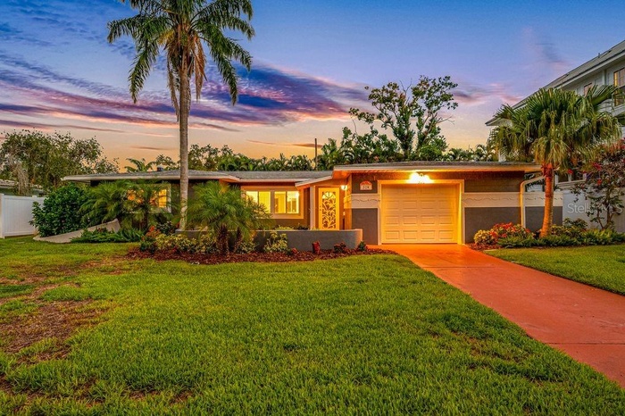 Eden Isle - 328 Bayview Dr. NE
