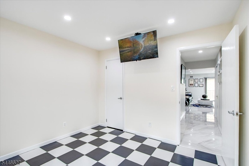 Second bedroom/office