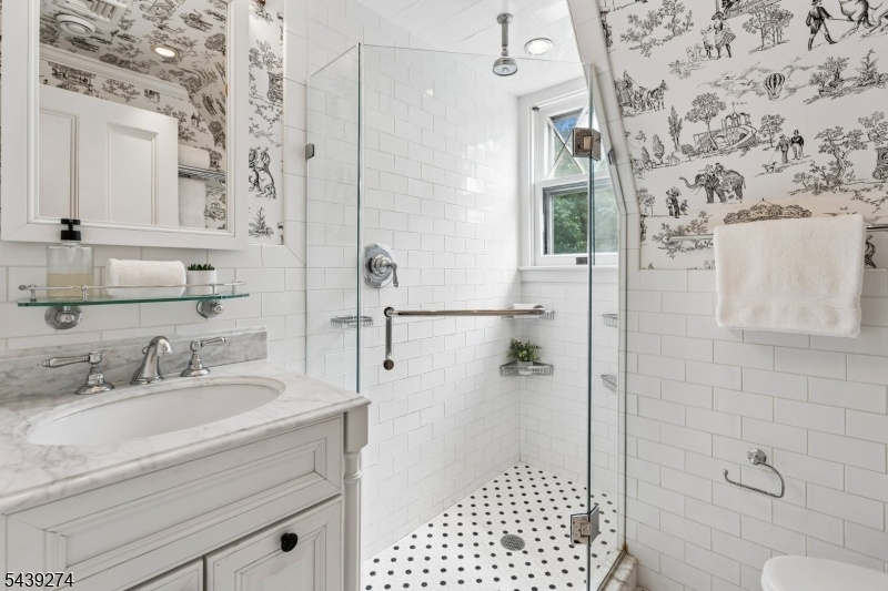 Full Bath