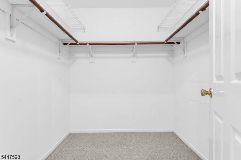walk in closet