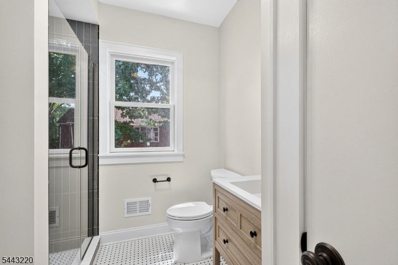 Downstairs full bath