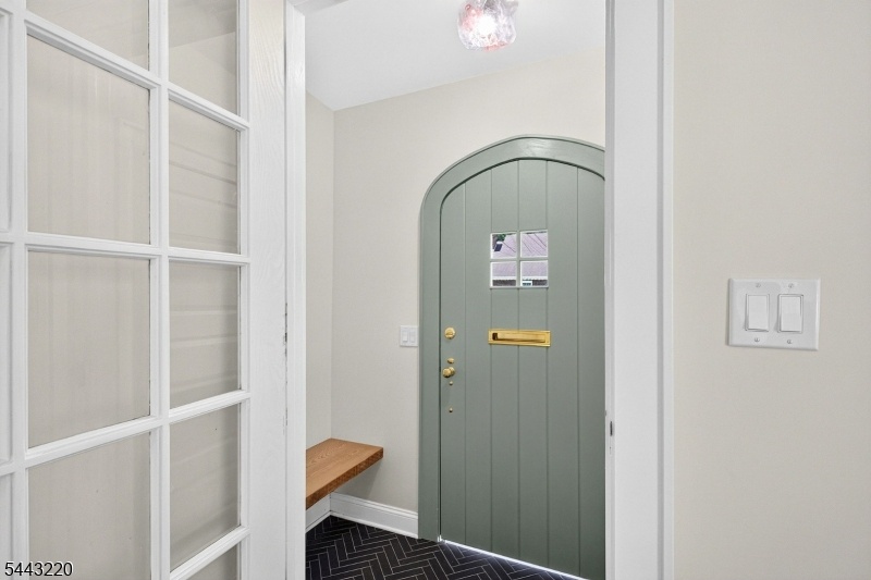 Entry way