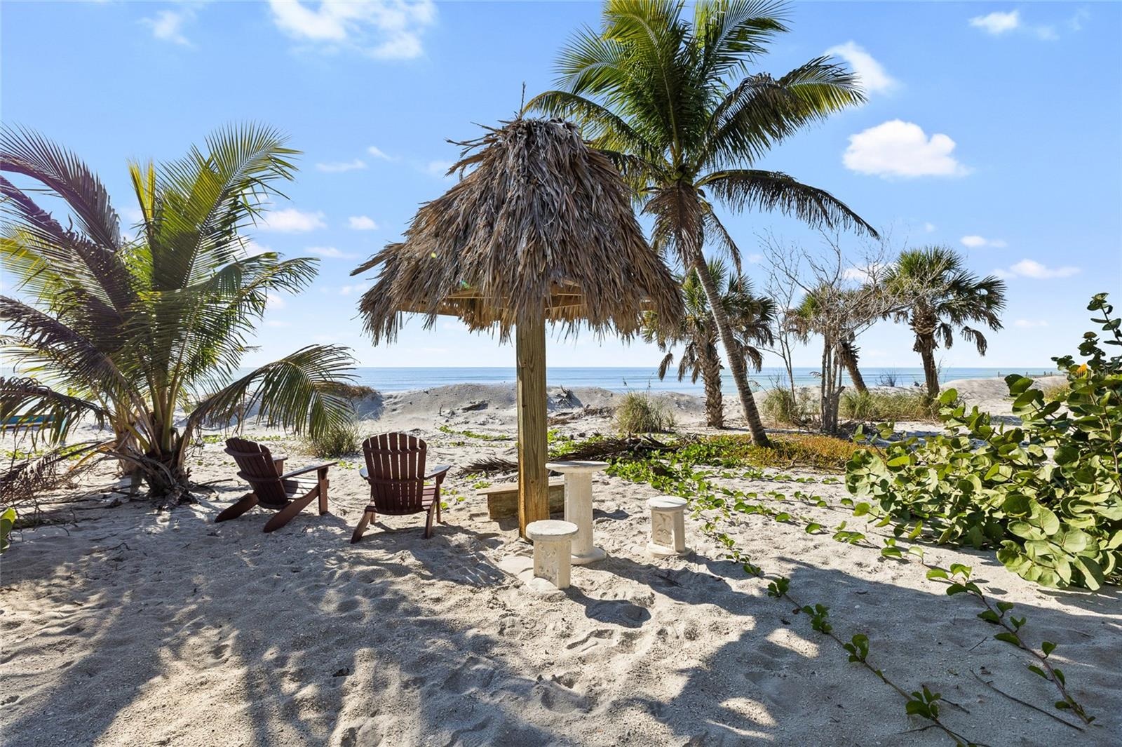 Beachfront tiki