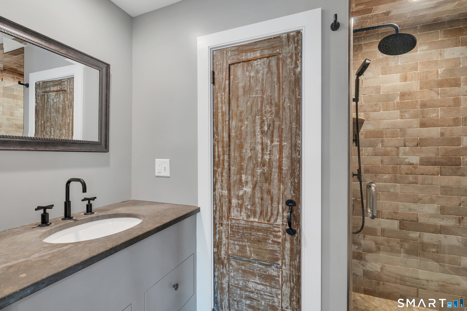 Bathroom 4