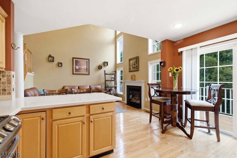 Eat In Kitchen