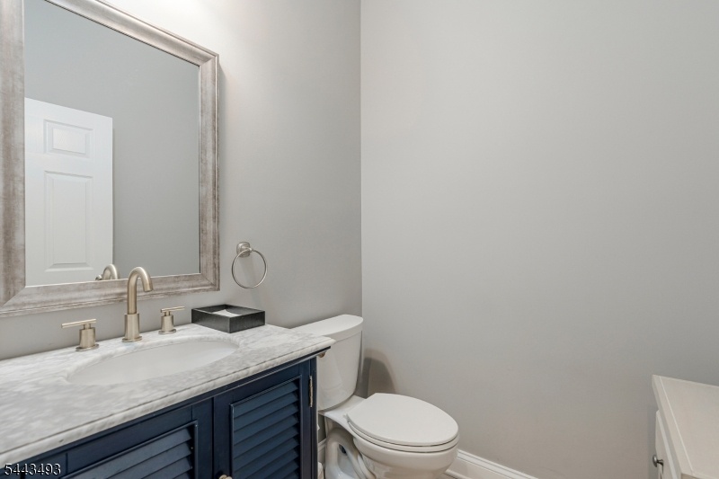 Powder room