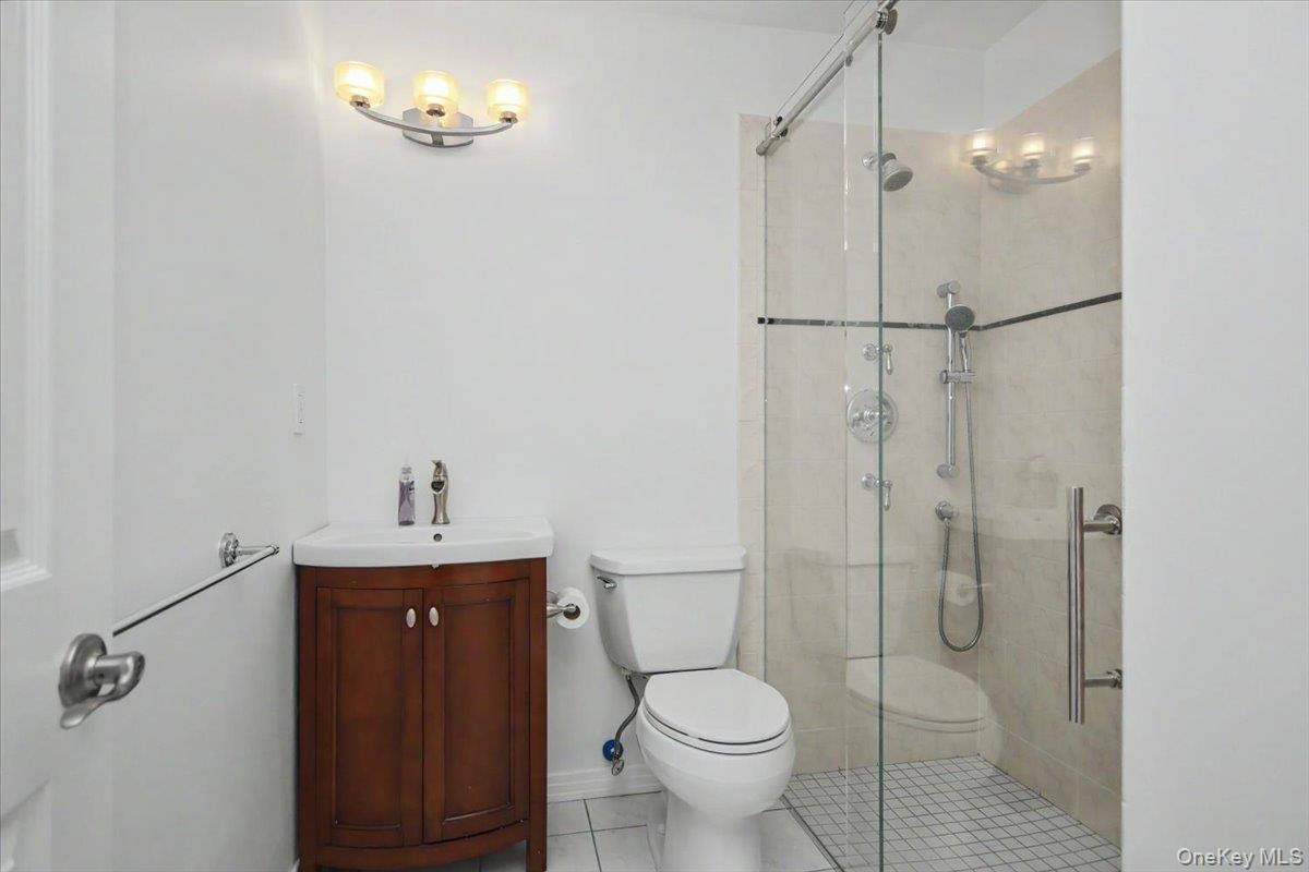 Guest full guest bath on lower level.