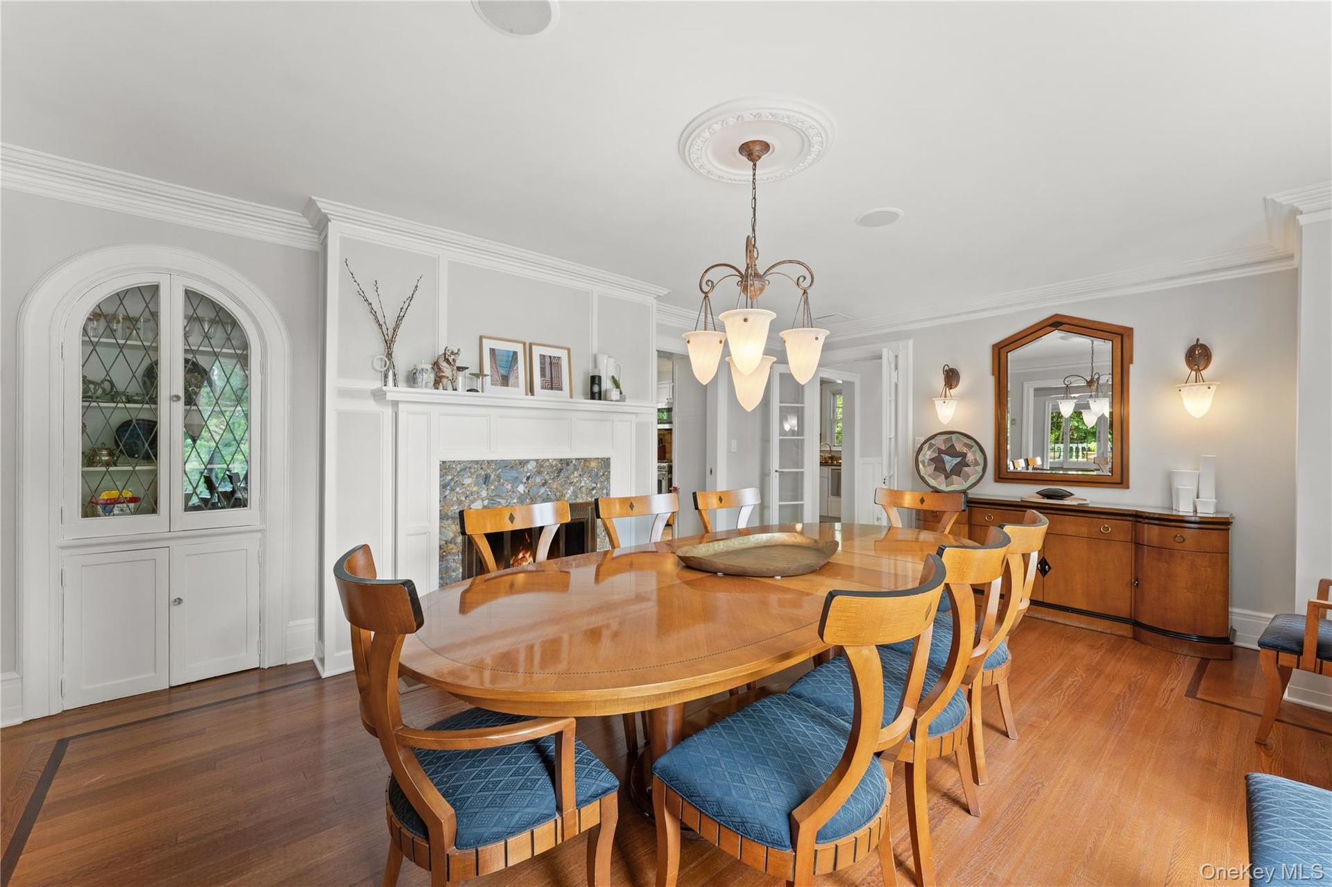 Dining Room views.