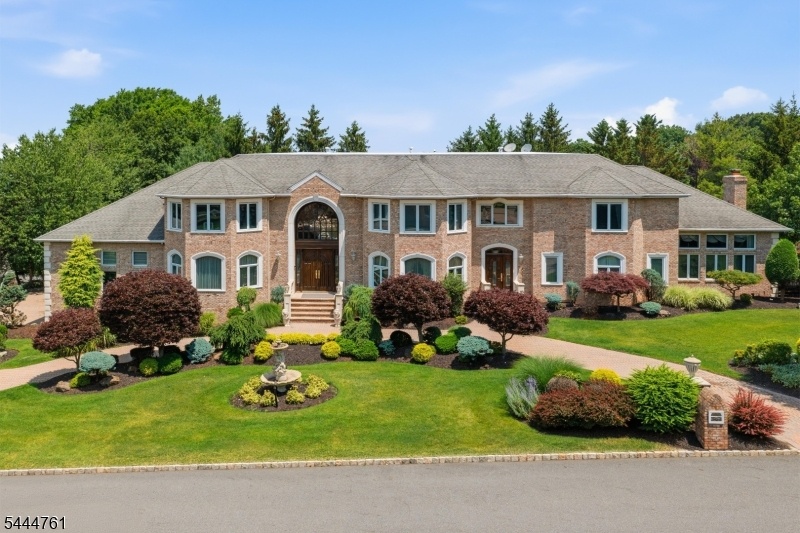 Front of Home (2 of 9)
