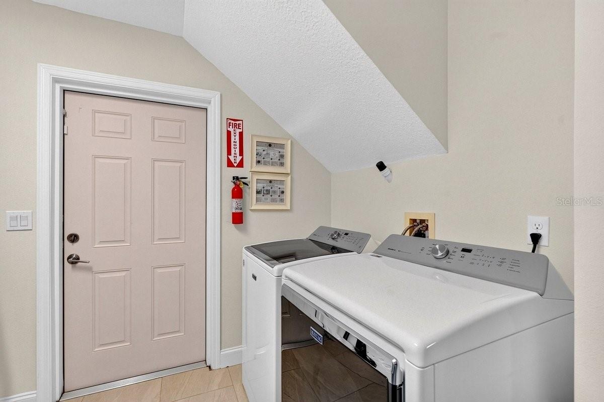 Laundry room-downstairs
