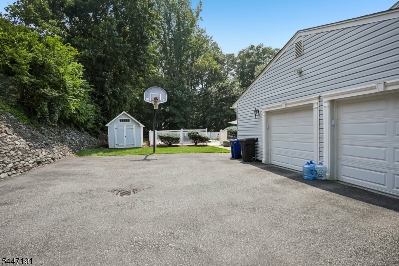Ample Driveway Parking