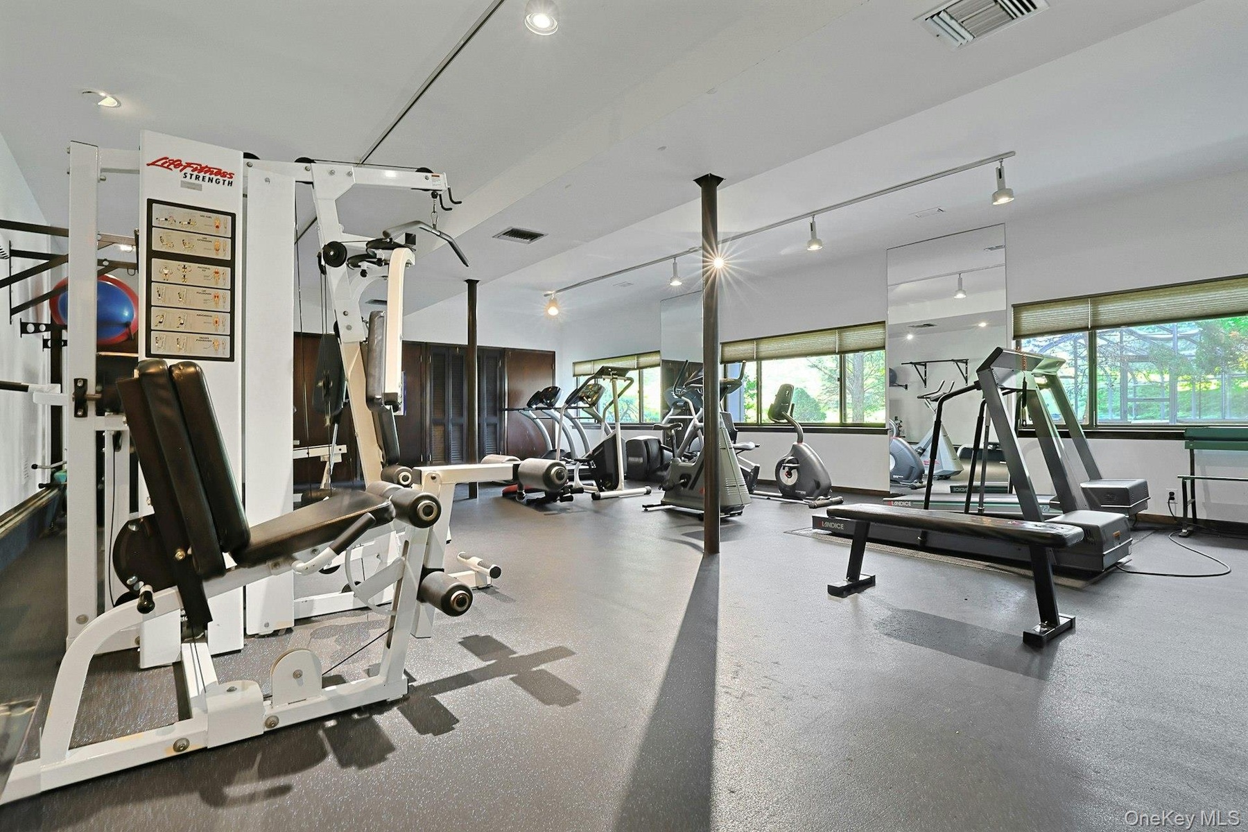 If you enjoy exercising, this is the place to go.  The Clubhouse has an Exercise room plus so much more.