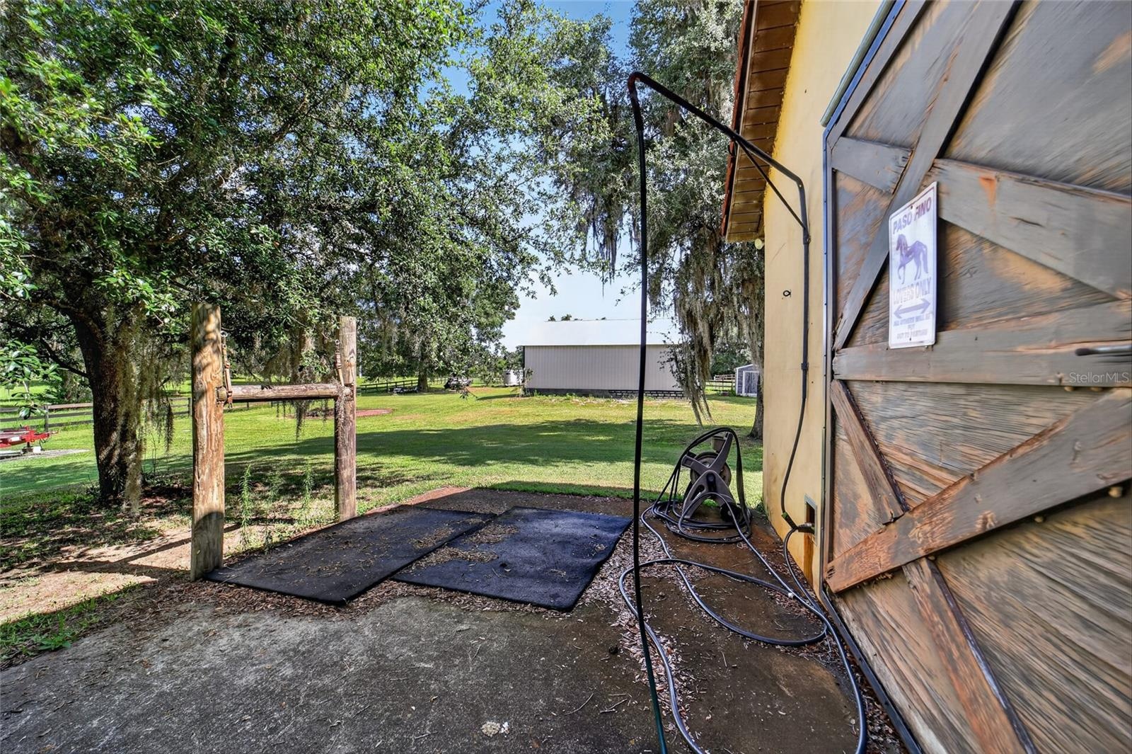 Horse Wash Area with Water Access