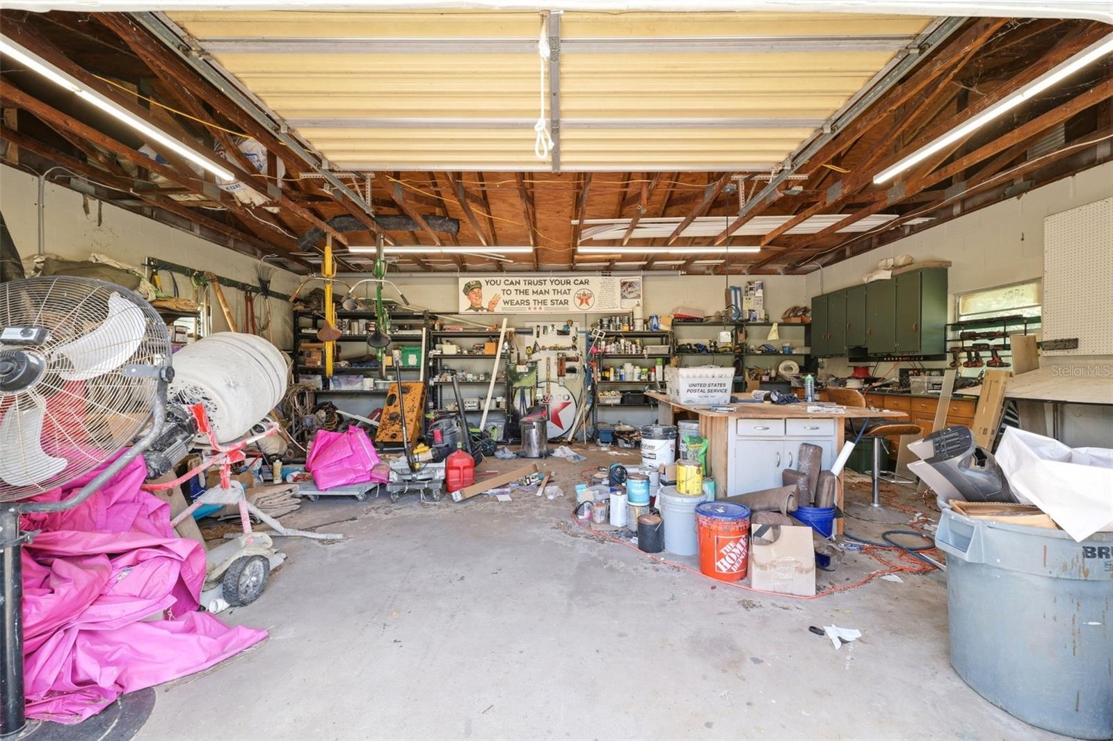 Work Shop / Garage