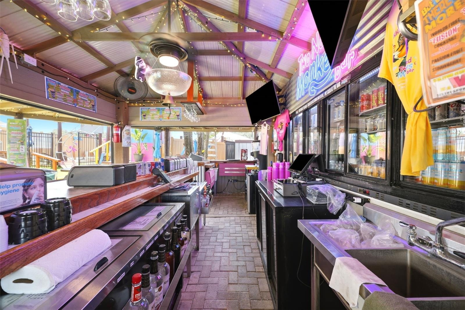 Bar / Resturant / Music Venue