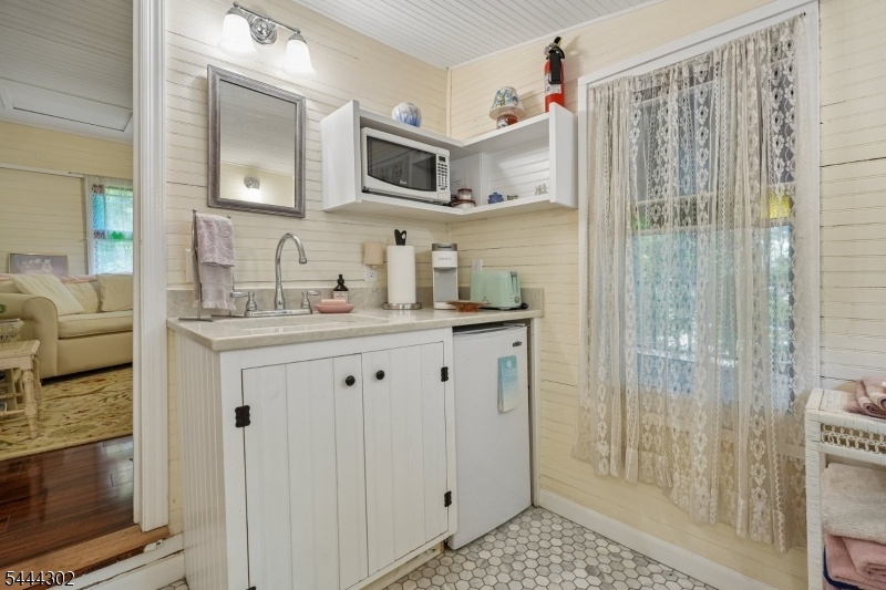 1800's Guest Cottage Kitchen