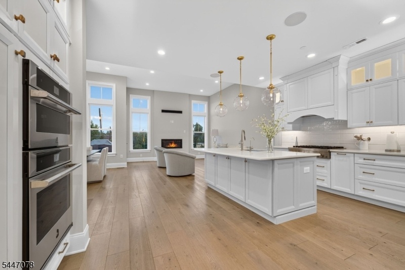 Gourmet Kitchen