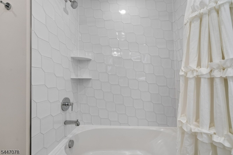 Full Bath Basement