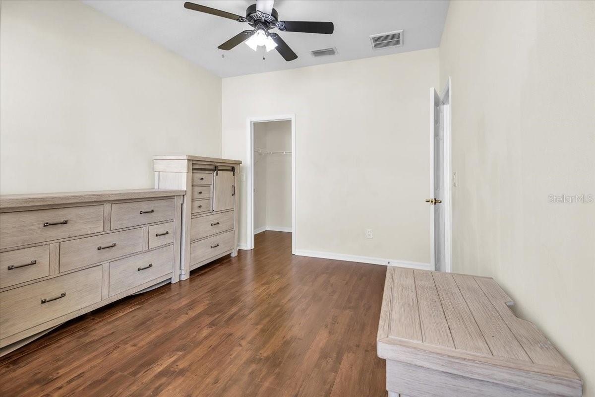 Upper Bedroom 2