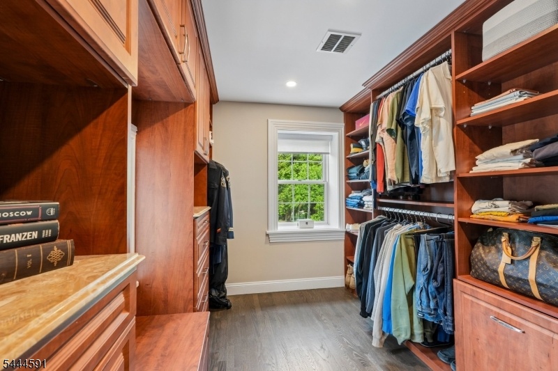 Primary Bedroom Closet