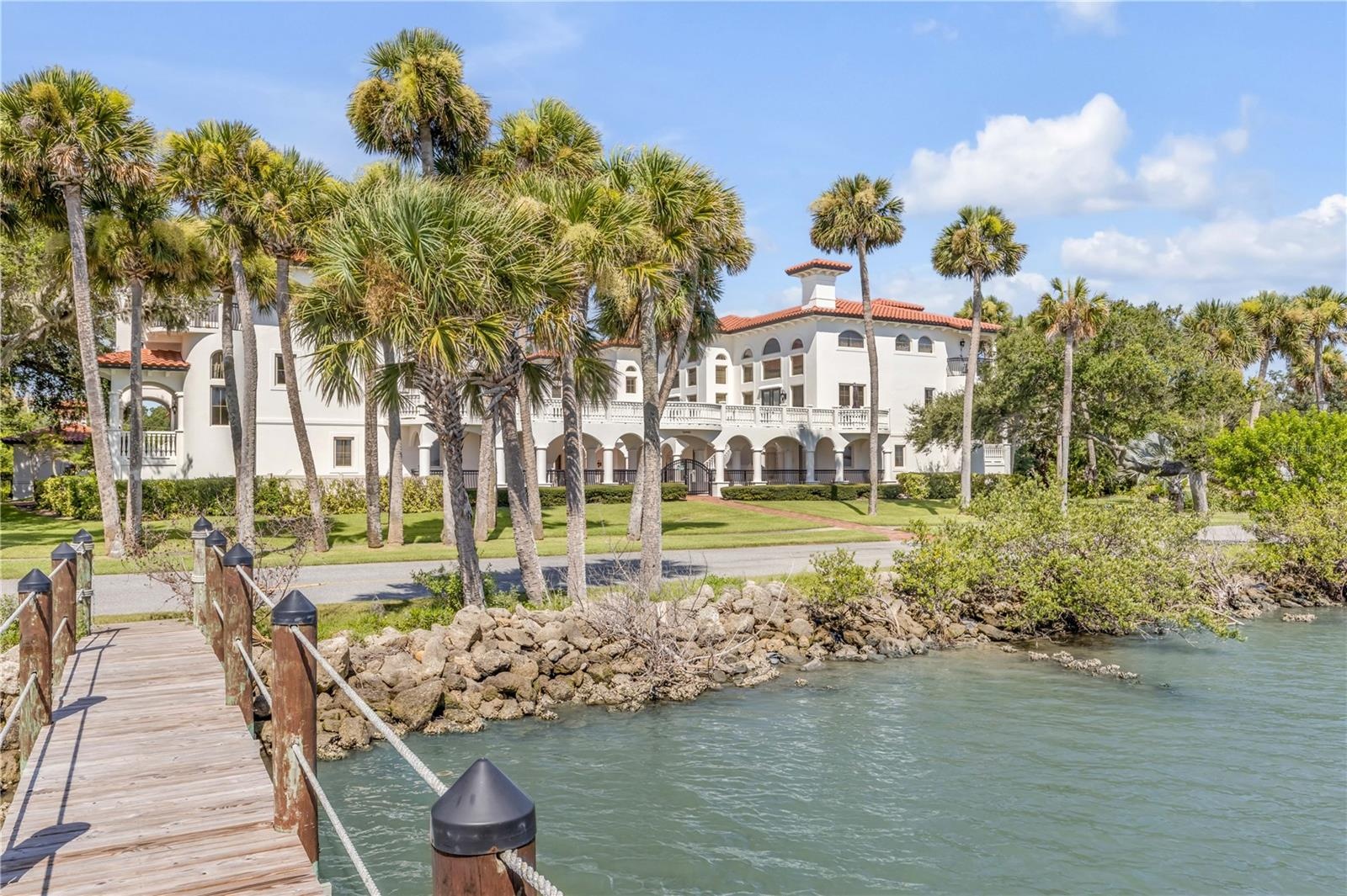 It looks like Old Florida, but it was built in 2010