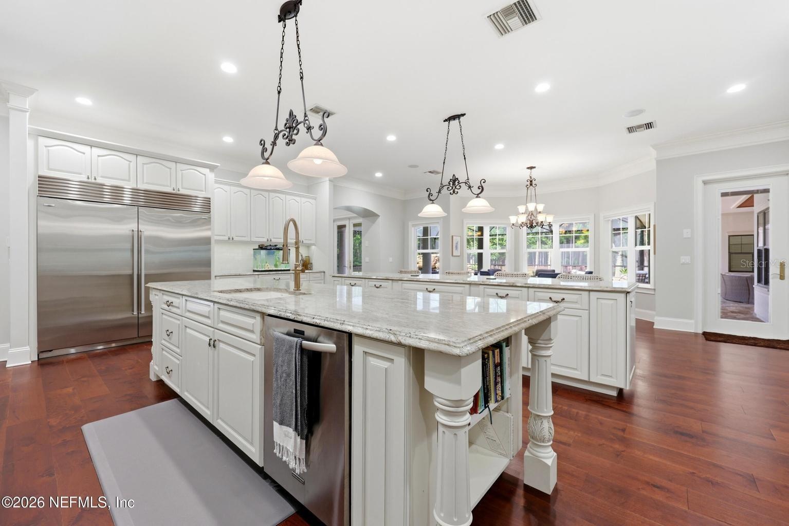 Gourmet Chef kitchen