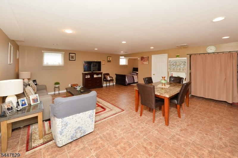 lower level living area