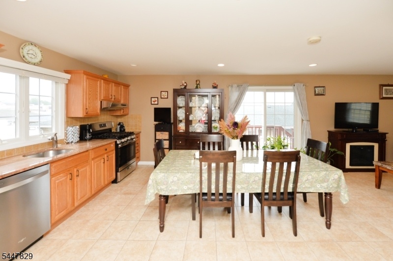1st floor kitchen