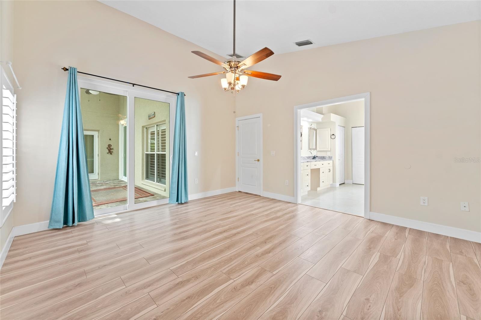 Master suite