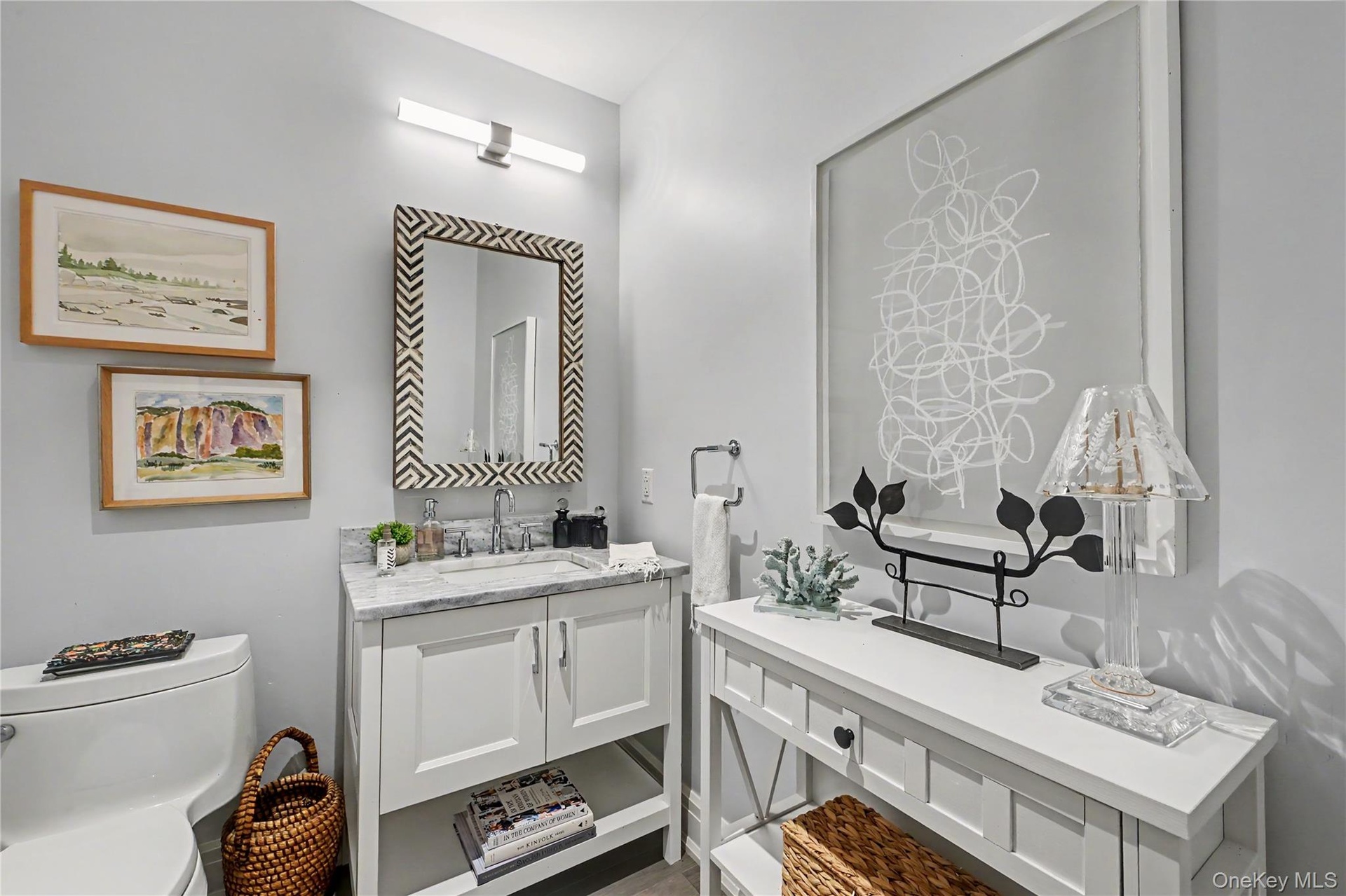 Powder room
