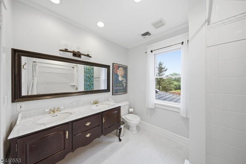 Full Bath