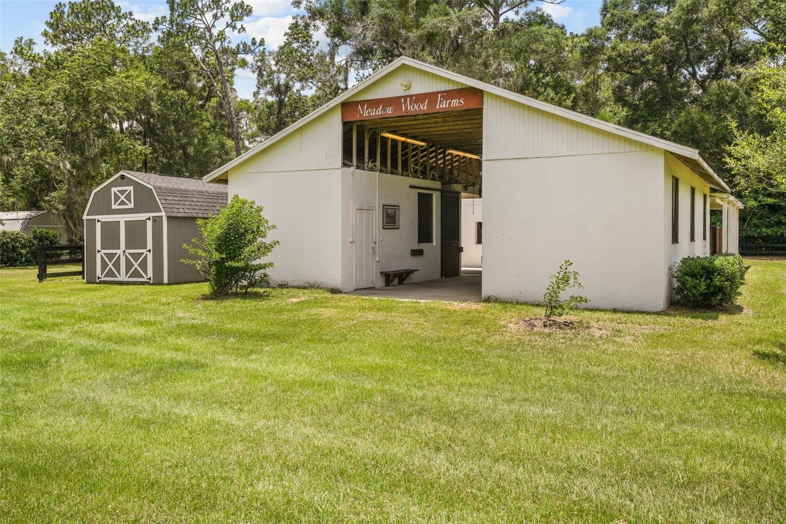 Additional exterior view highlighting the barn