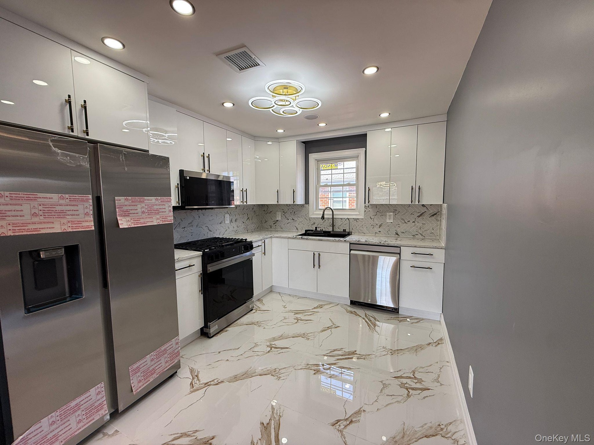 SECOND FLOOR KITCHEN