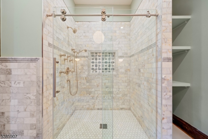 2nd Floor Bathroom