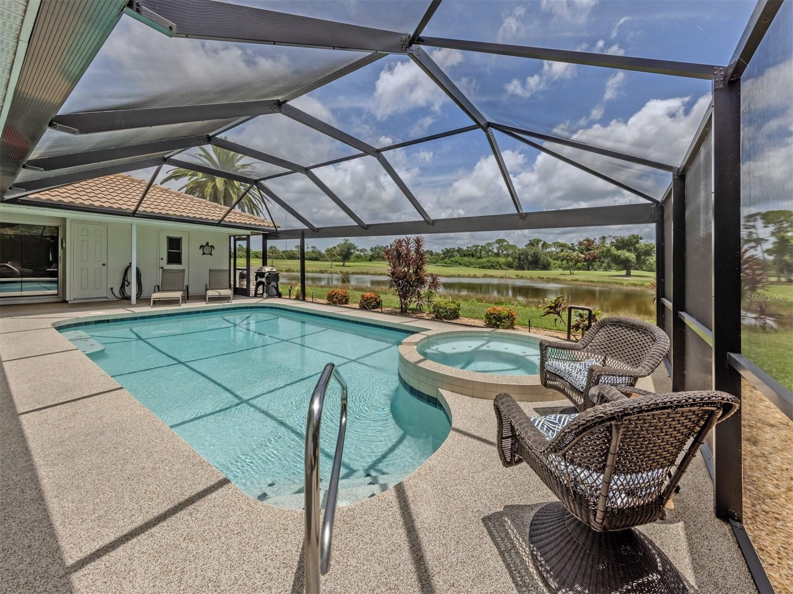 The newer lanai cage allows you to take full advantage of the beautiful views
