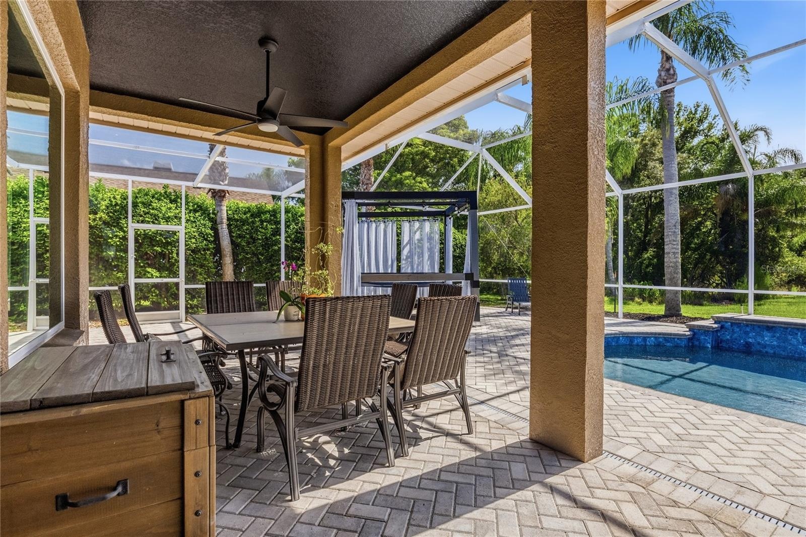 Large Pavered Lanai