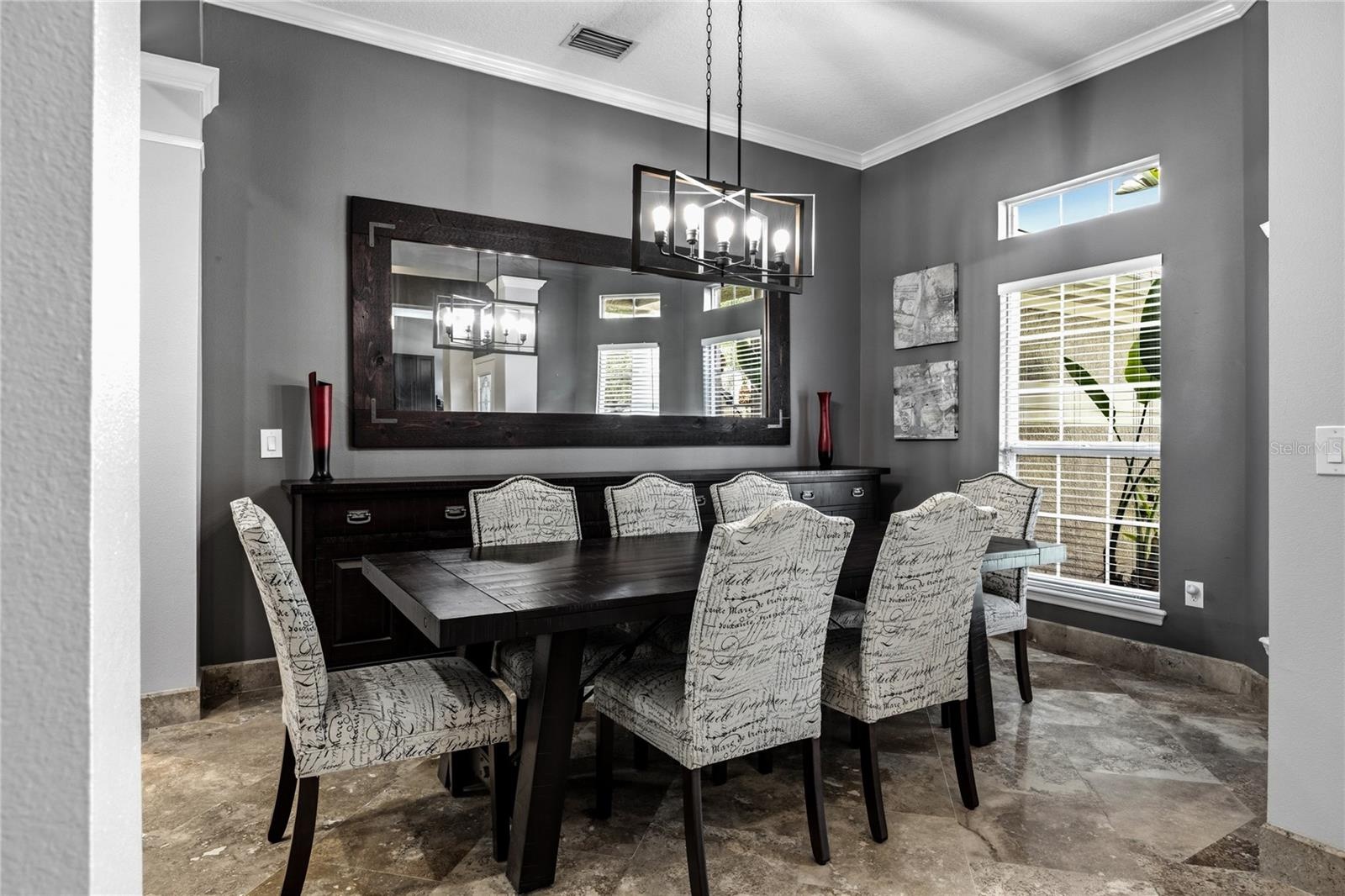 Dining Area can seat 8! Enjoy Family Gatherings!